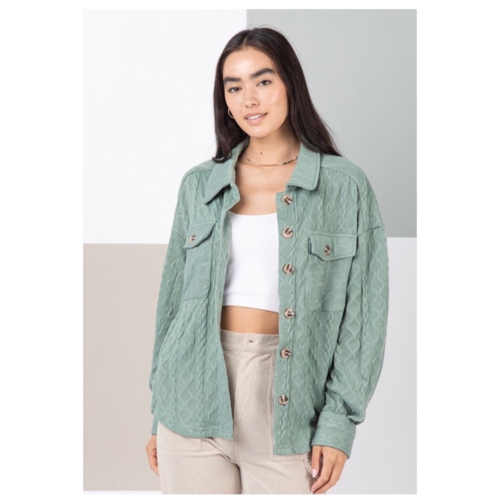 New In Women's Green Shacket Jacket - Picture 2 of 3